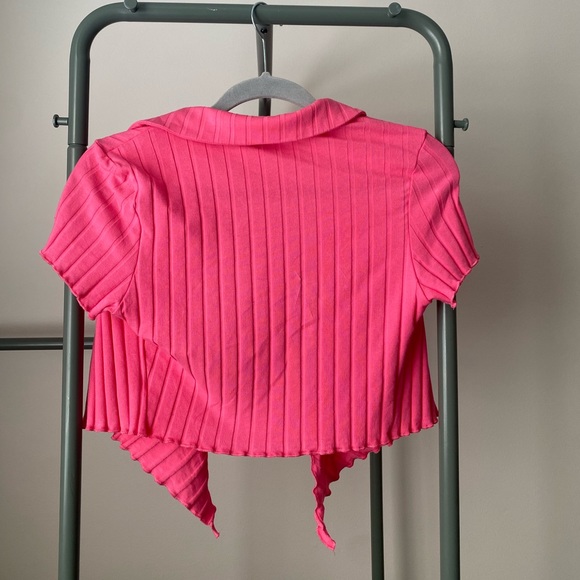 Crop Top with Ties Pink - Picture 2 of 3